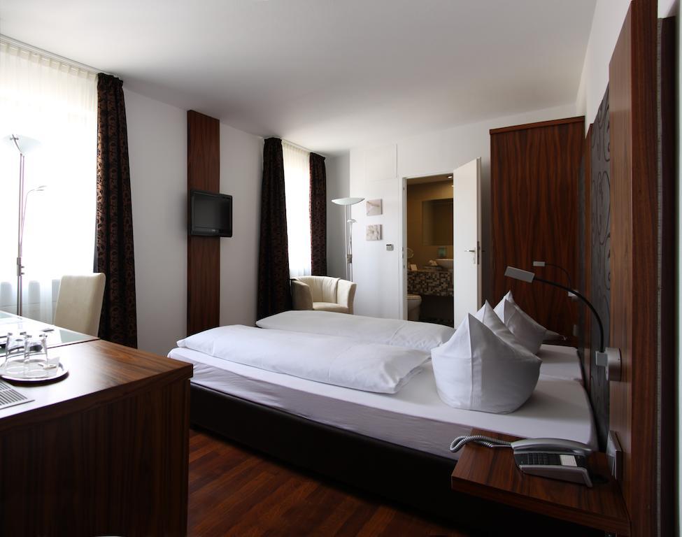 Hotel Zur Pfalz Kandel Camera foto