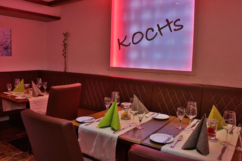 Hotel Zur Pfalz Kandel Esterno foto